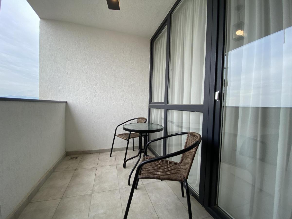 Charming Flat In Brasov With Balcony Panoramic View Braşov Exterior foto