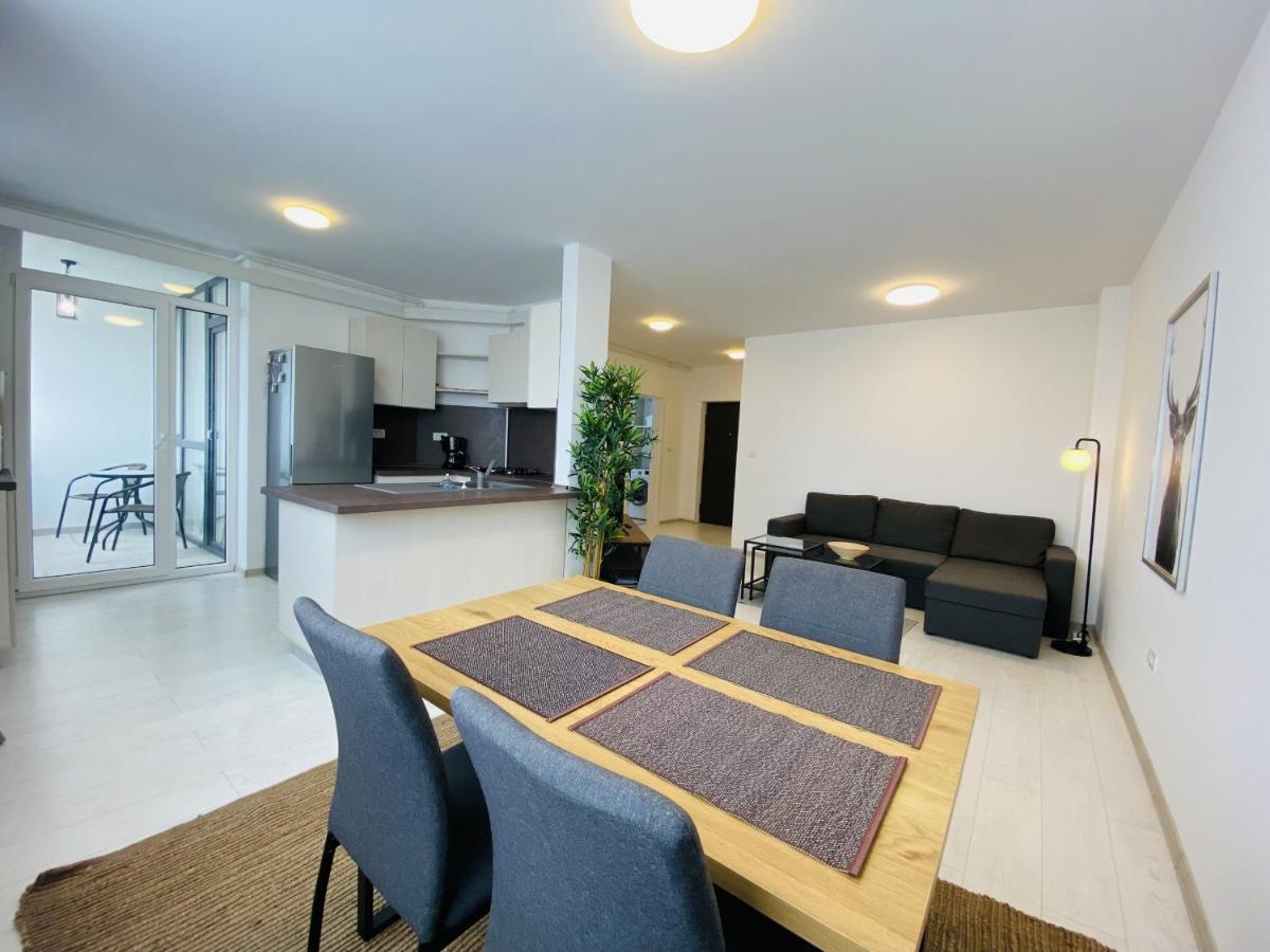 Charming Flat In Brasov With Balcony Panoramic View Braşov Exterior foto