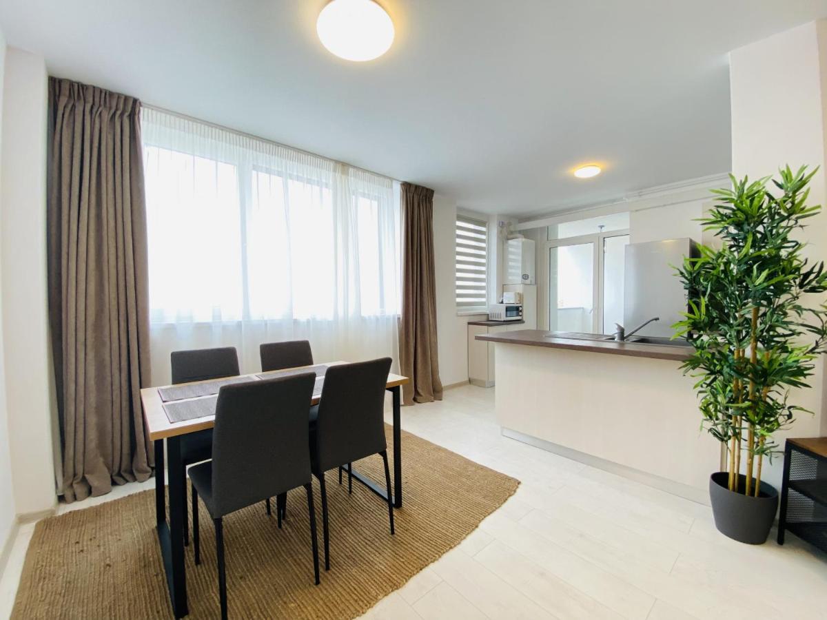 Charming Flat In Brasov With Balcony Panoramic View Braşov Exterior foto